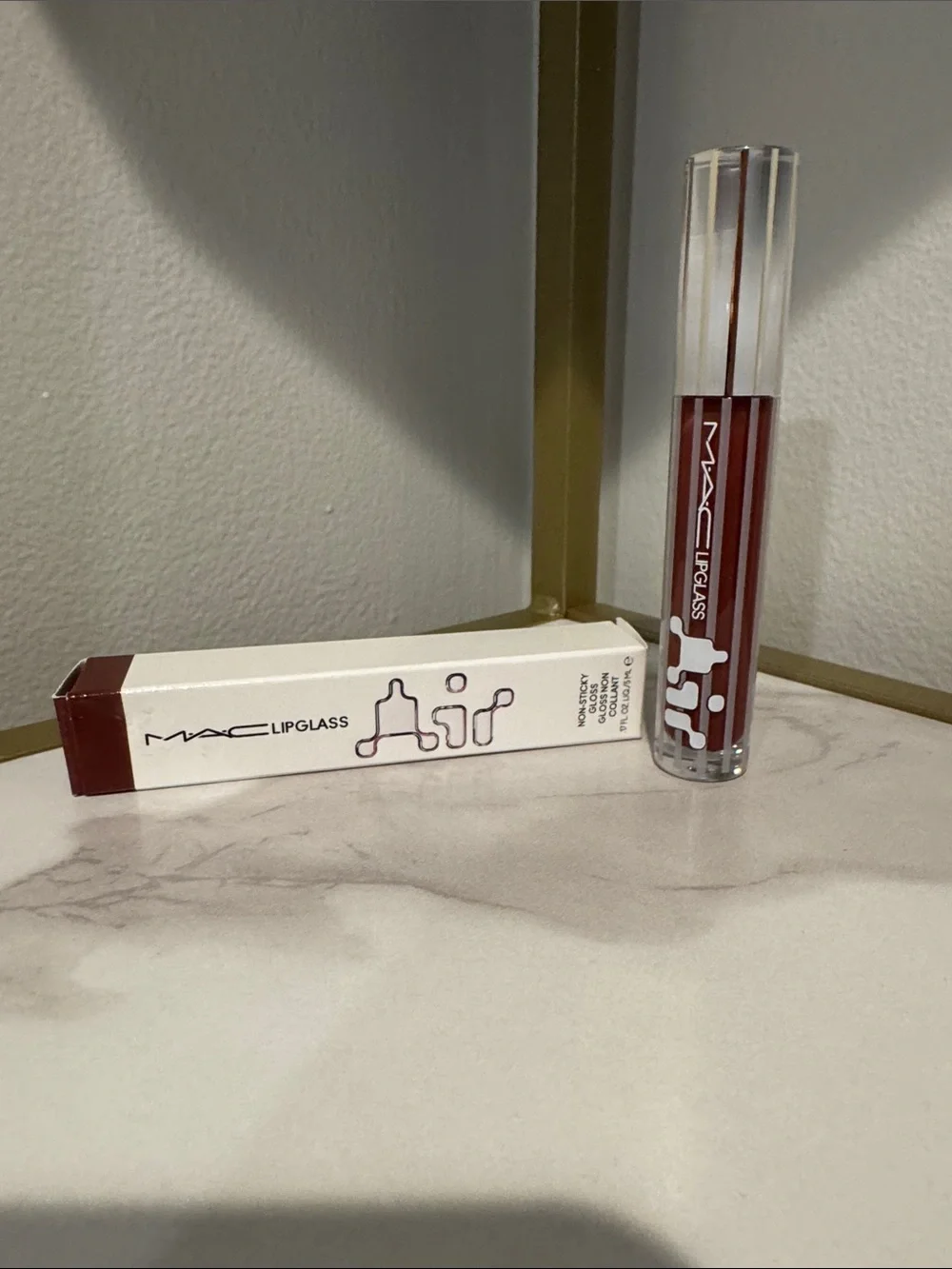 MAC Lipglass Non-Sticky Gloss